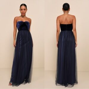 Sz M NWOT Lulus Perfectly Dramatic Navy‎ Velvet Tulle Strapless Bow Maxi Dress